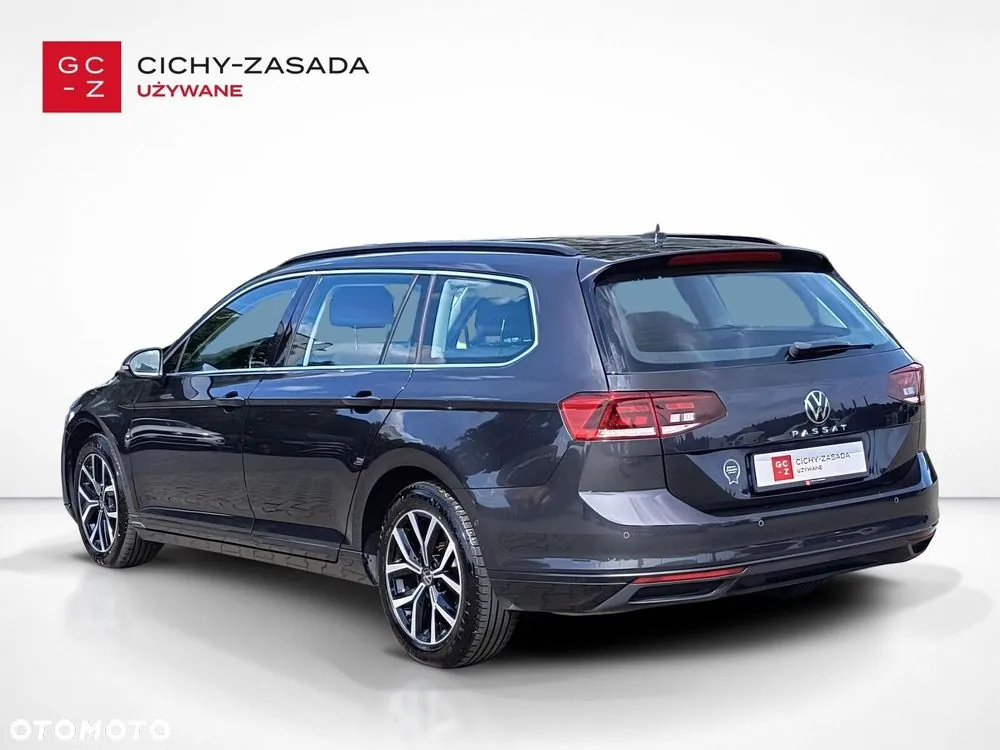 Volkswagen Passat 2021 photo 3