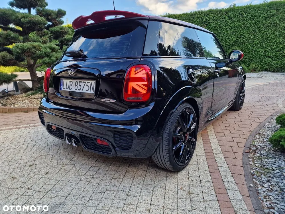 Mini John Cooper Works 2017 photo 4