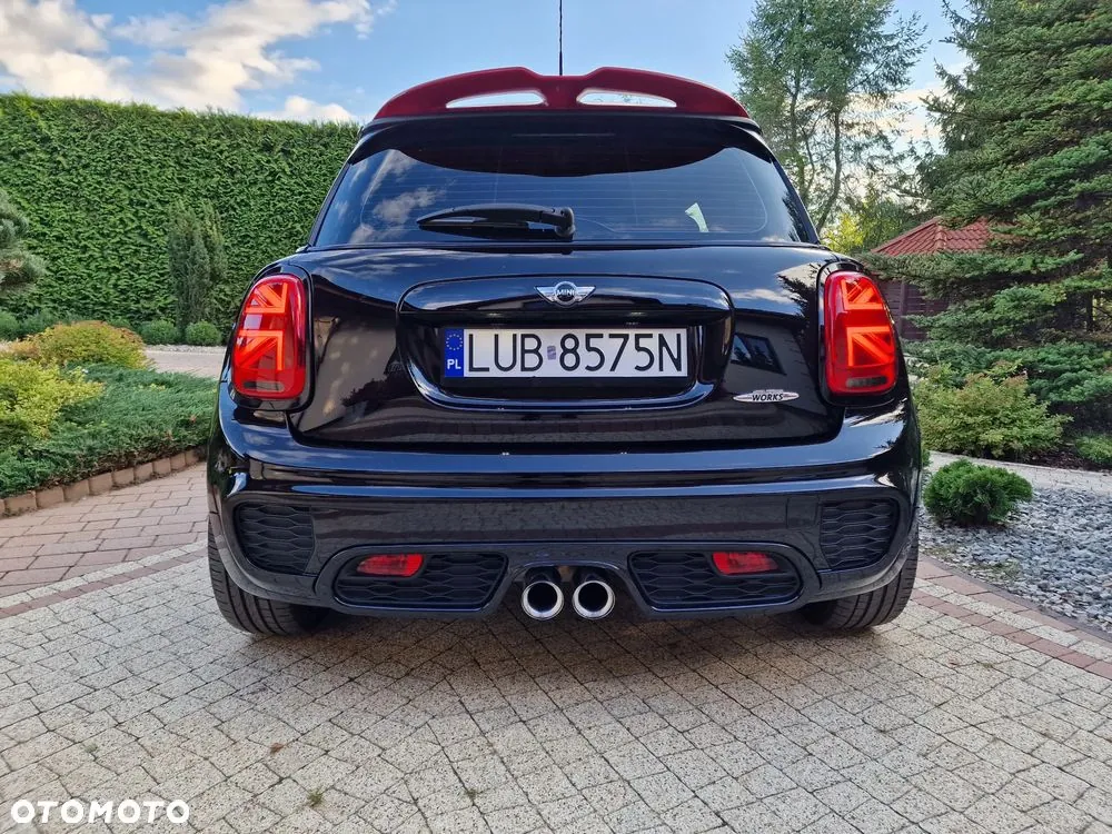 Mini John Cooper Works 2017 photo 5