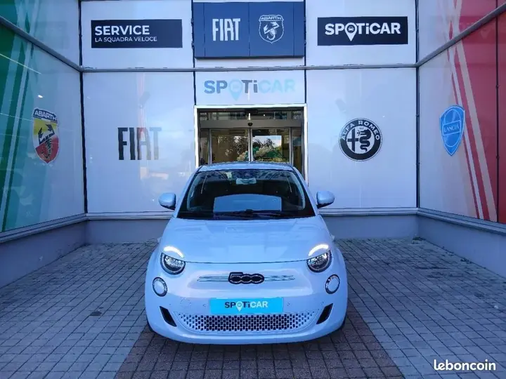 Fiat 500 2023 photo 2
