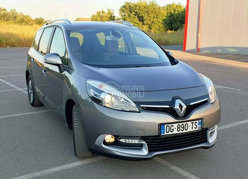 Renault Grand Scenic 2014 photo 2