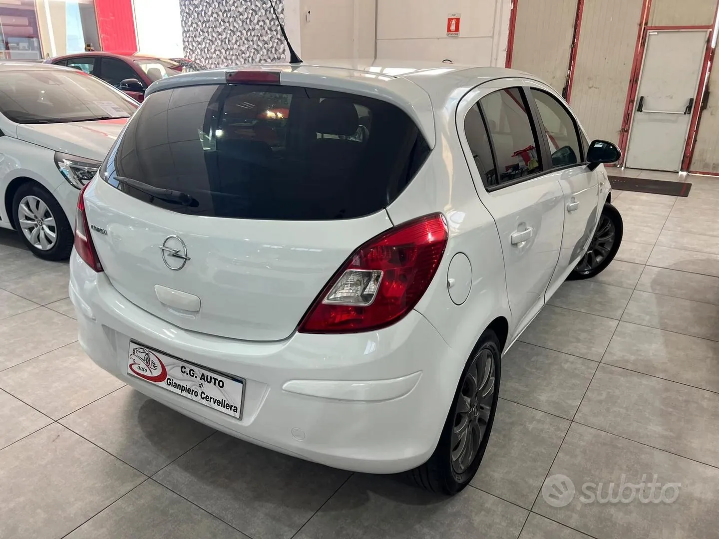 Opel Corsa 2010 photo 4