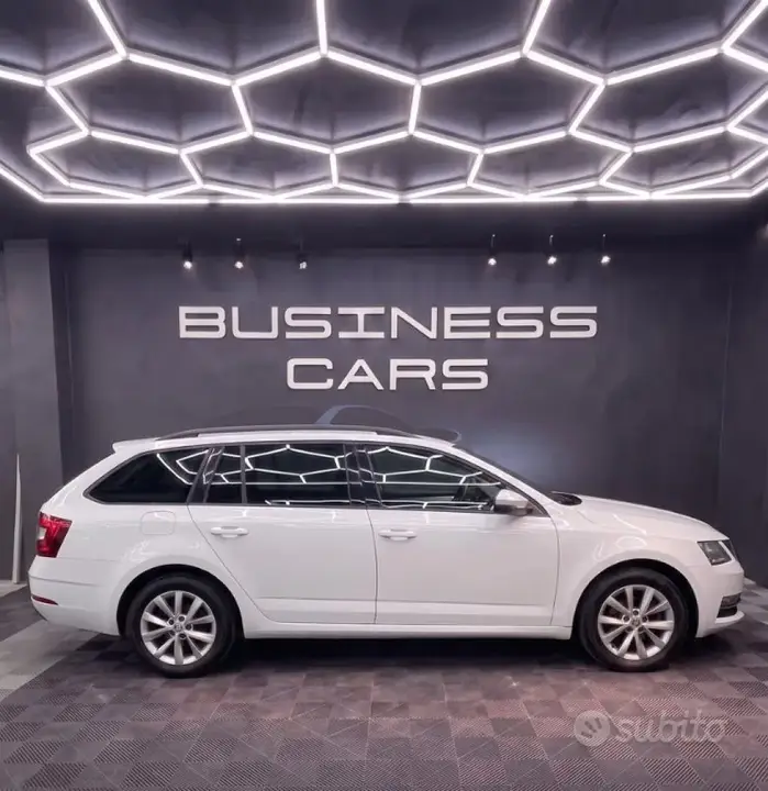 Skoda Octavia 2020 photo 3