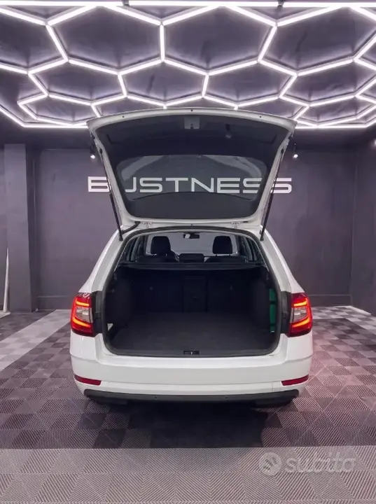 Skoda Octavia 2020 photo 5