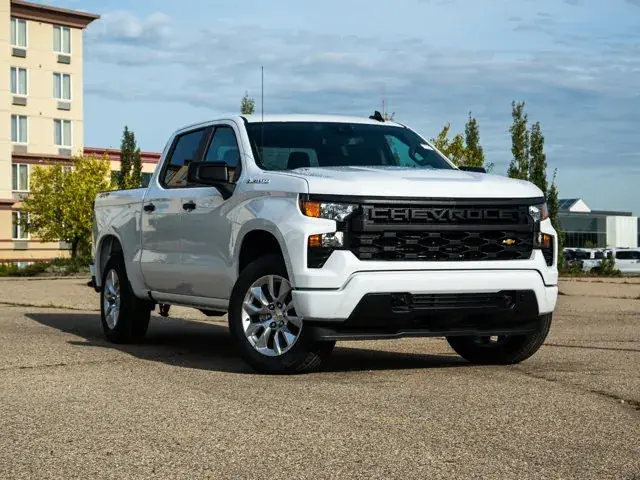 Chevrolet Silverado 1500 2026 photo 2
