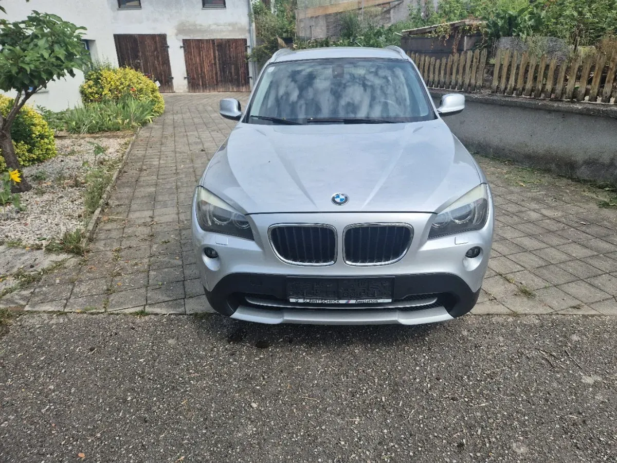 BMW X1 2012 photo 3