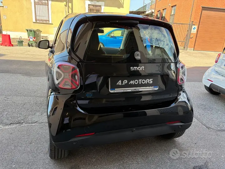 Smart Fortwo 2021 photo 5
