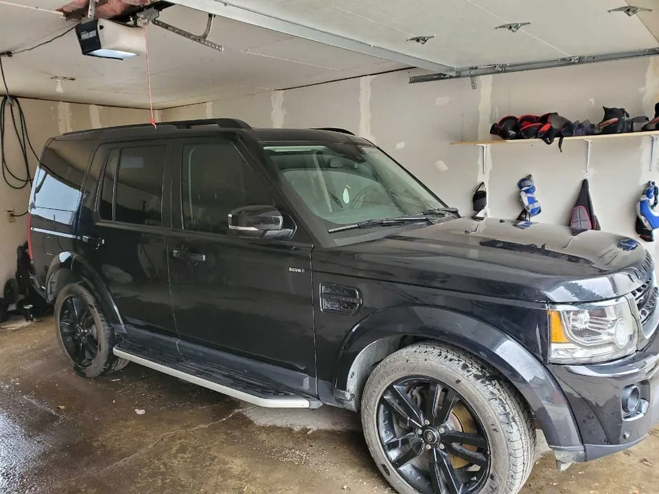 Land Rover Lr4 2016 photo 2