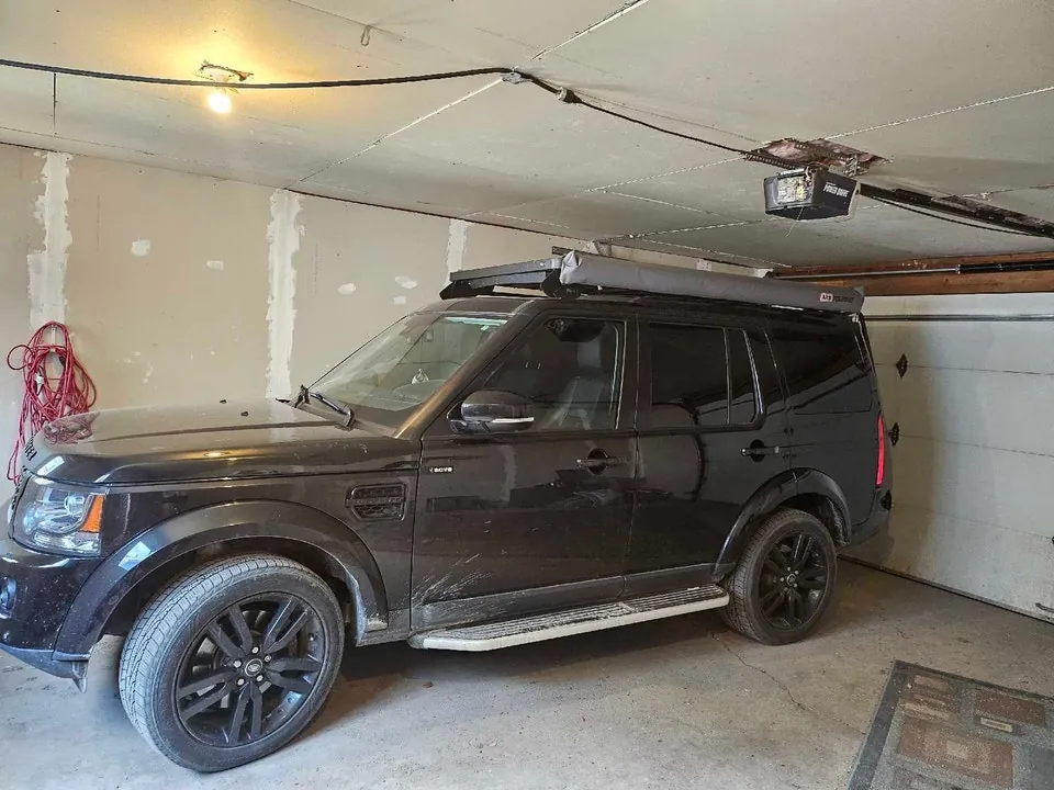 Land Rover Lr4 2016 photo 3