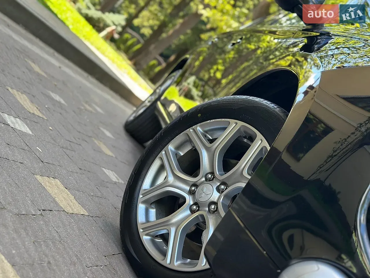 Mitsubishi Outlander 2015 photo 5