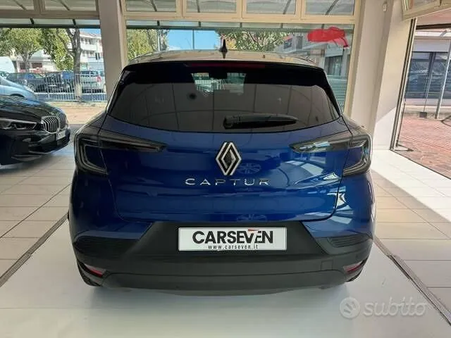 Renault Captur 2026 photo 3