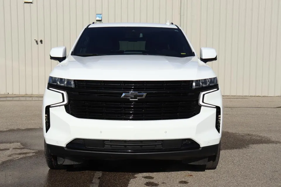 Chevrolet Suburban 2024 photo 5