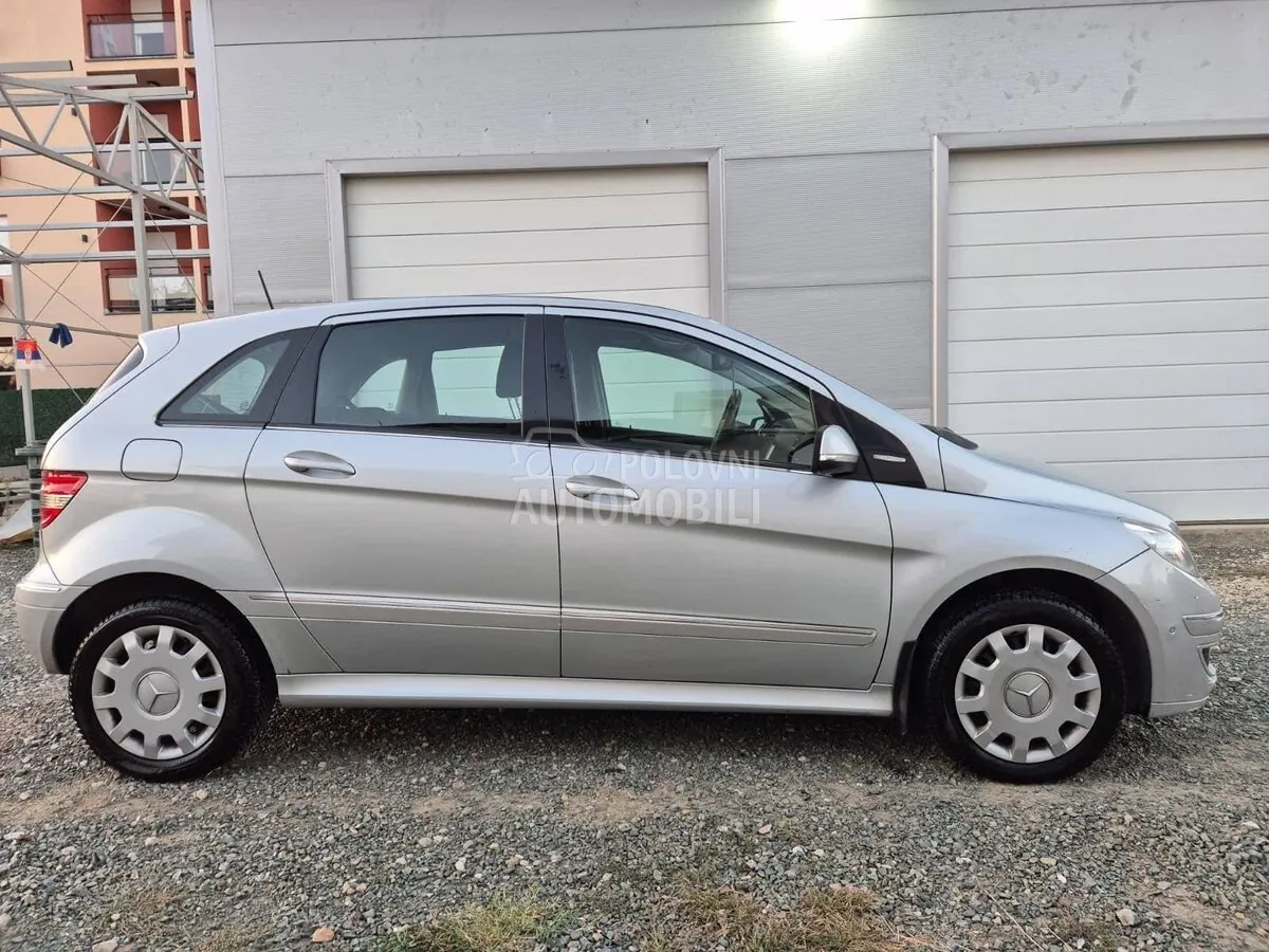 Mercedes-Benz B 170 2008 photo 4