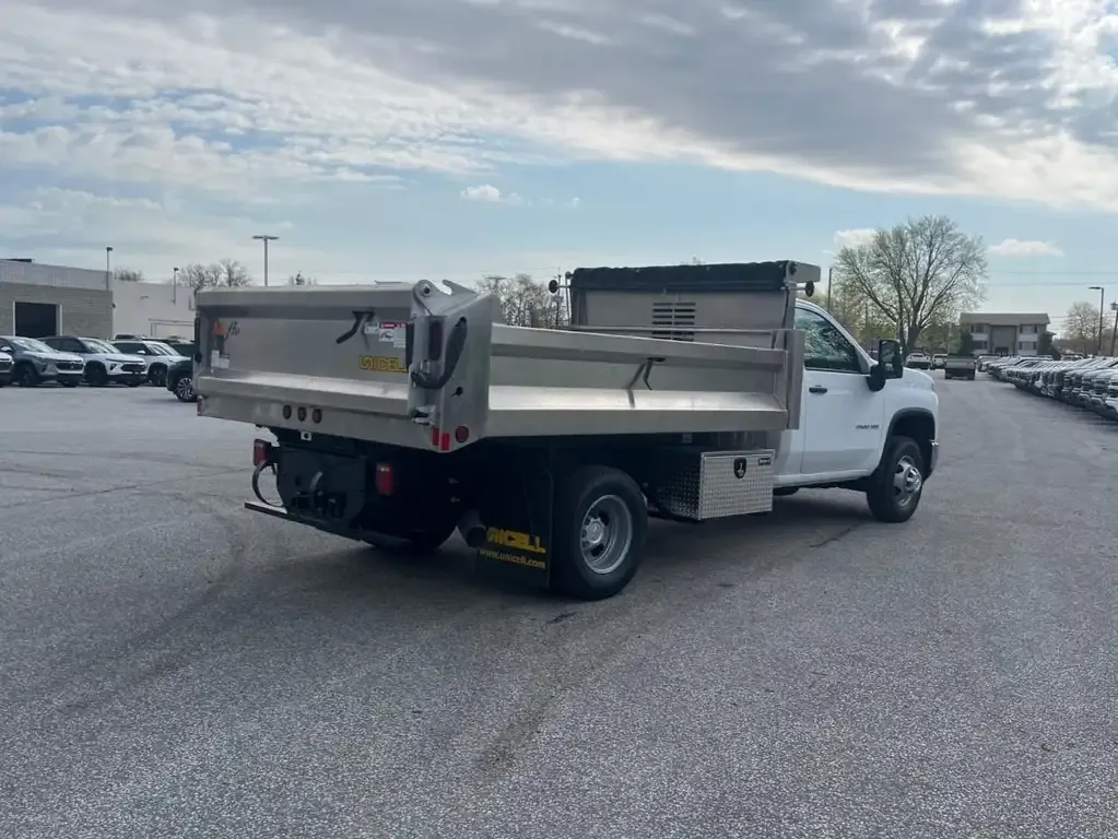 Chevrolet Silverado 3500 2026 photo 5