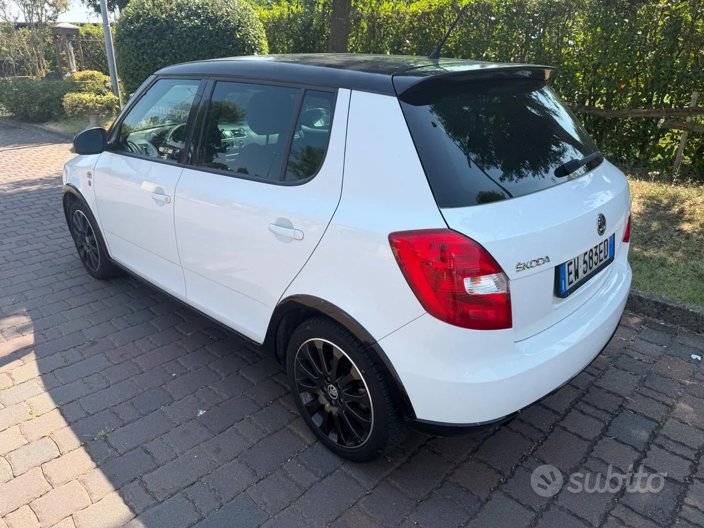 Skoda Fabia 2014 photo 4