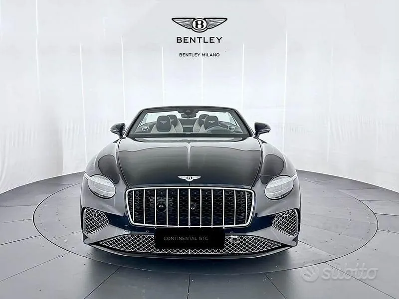 Bentley Continental Gtc 2026 photo 2