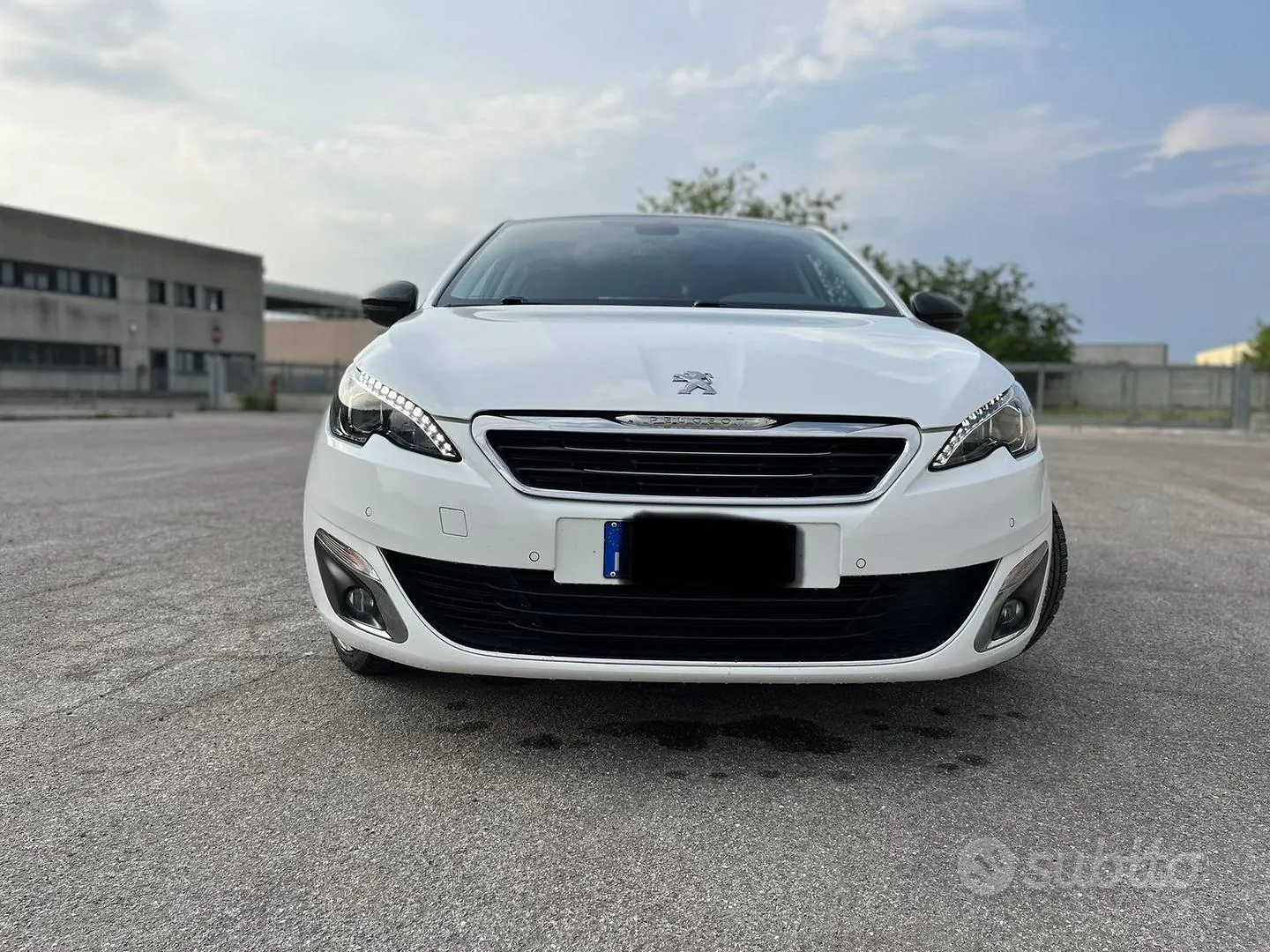 Peugeot 308 2014 photo 3