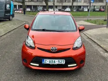 Toyota Aygo 2013 photo 2