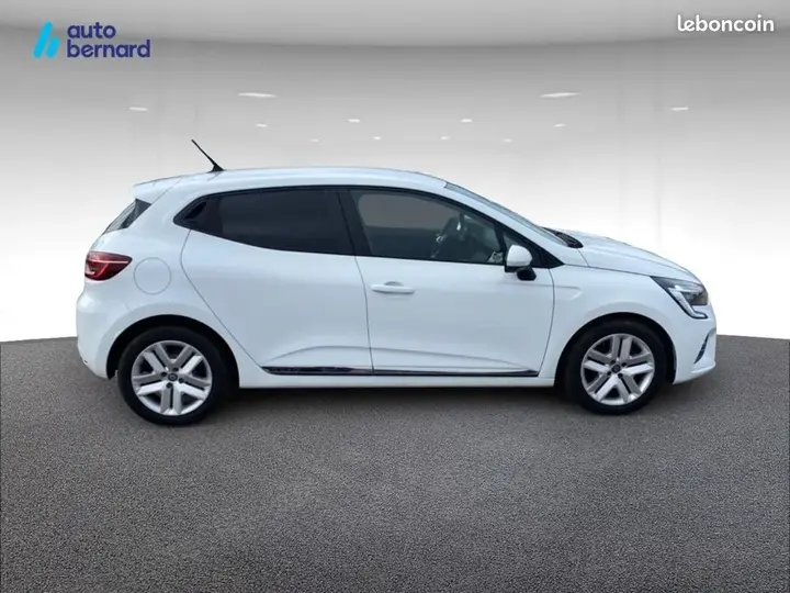 Renault Clio 2022 photo 4