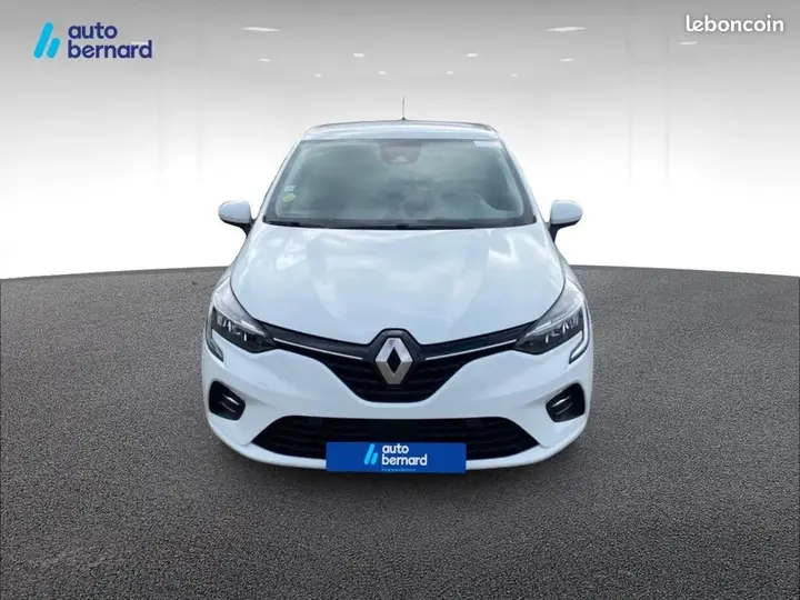 Renault Clio 2022 photo 2