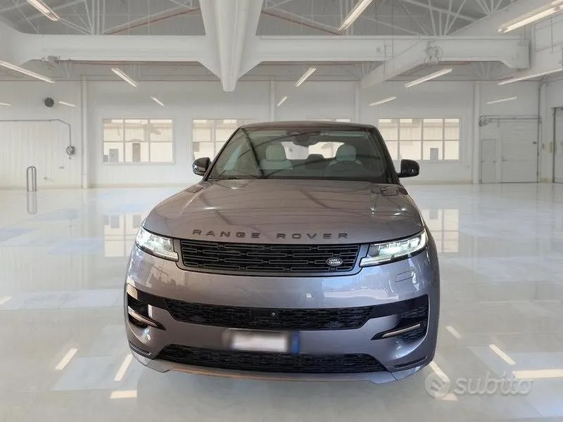 Land Rover Range Rover Sport 2024 photo 2