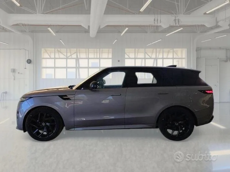 Land Rover Range Rover Sport 2024 photo 5