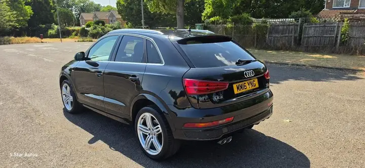 Audi Q3 2016 photo 5
