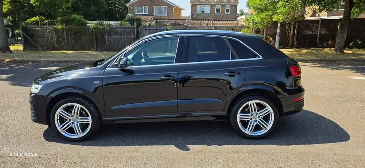 Audi Q3 2016 photo 4