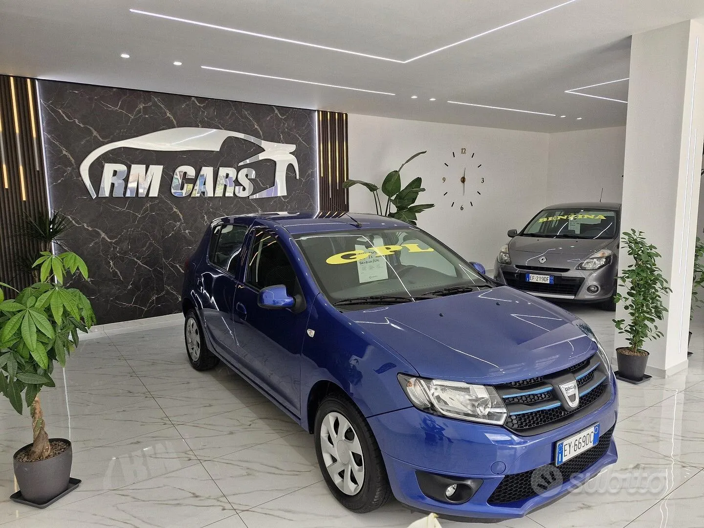 Dacia Sandero 2015 photo 2