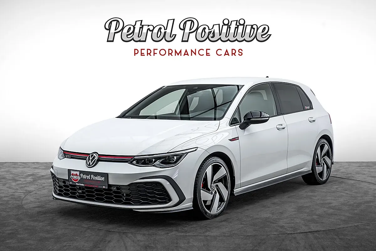 Volkswagen Golf 2021 photo 2
