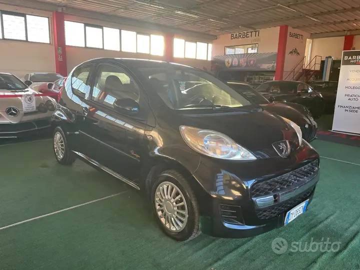 Peugeot 107 2010 photo 3