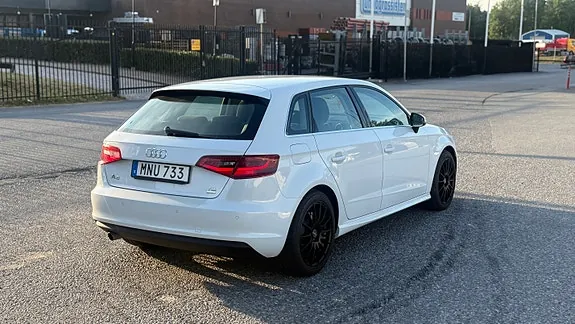 Audi A3 2014 photo 3