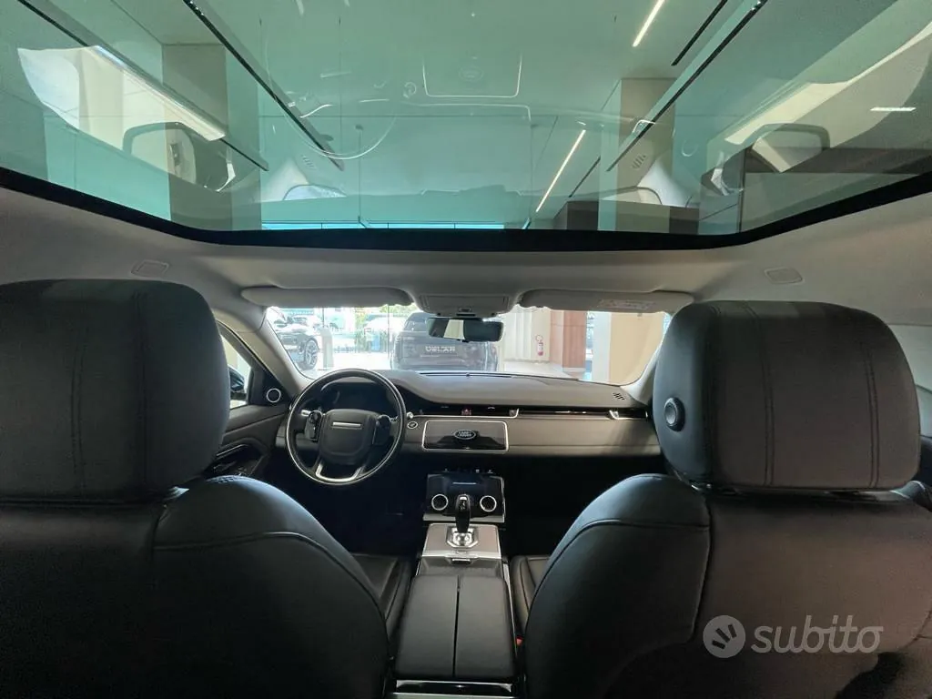 Land Rover Range Rover Evoque 2020 photo 4