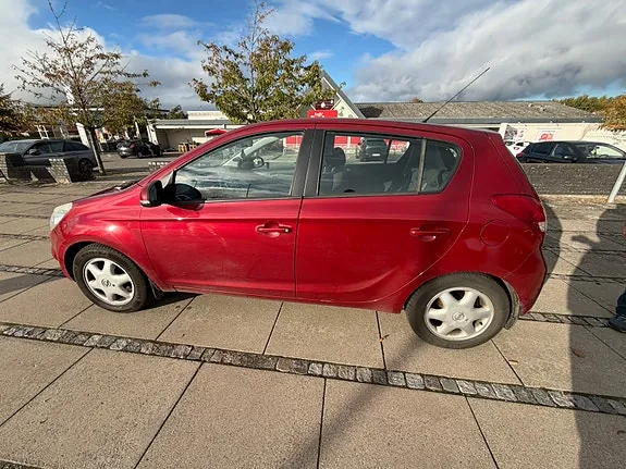 Hyundai I20 2011 photo 4