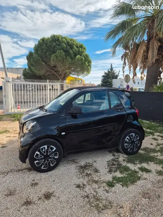 Smart Fortwo 2016 photo 4
