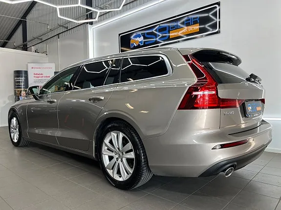 Volvo V60 2019 photo 3