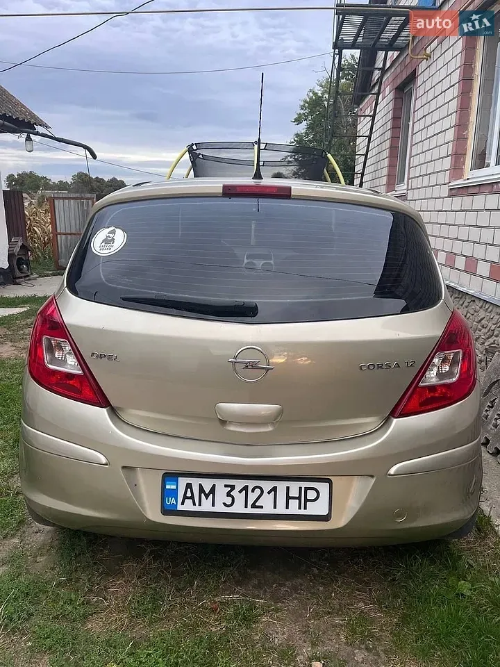 Opel Corsa 2007 photo 2