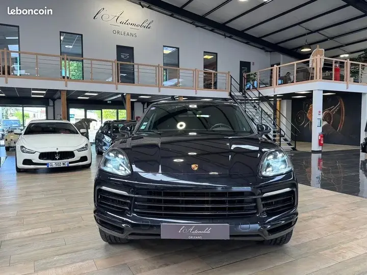 Porsche Cayenne 2018 photo 2