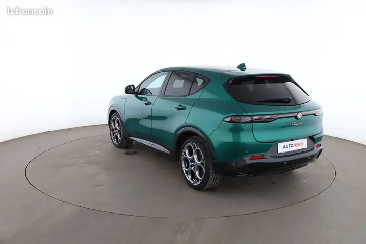 Alfa Romeo Tonale 2023 photo 2