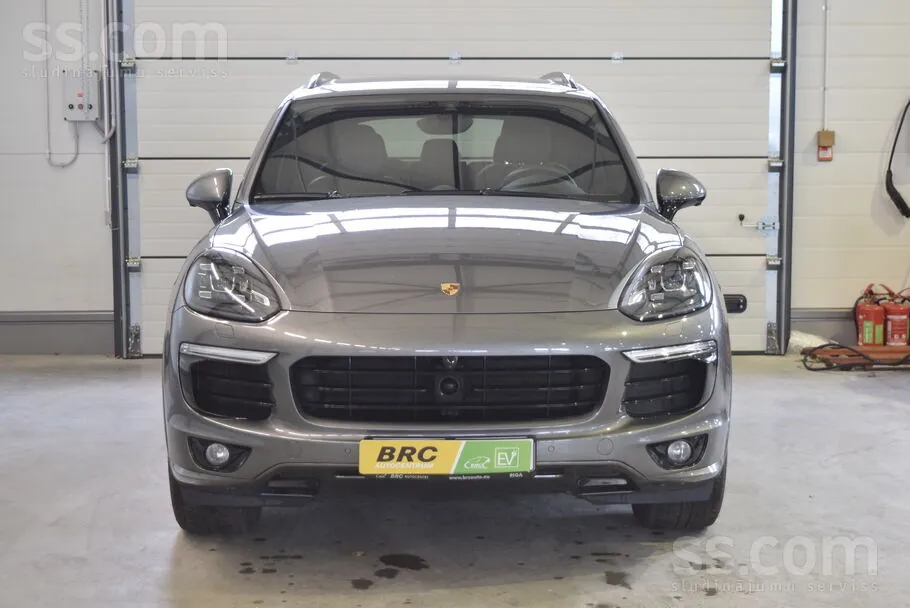 Porsche Cayenne 2016 photo 3