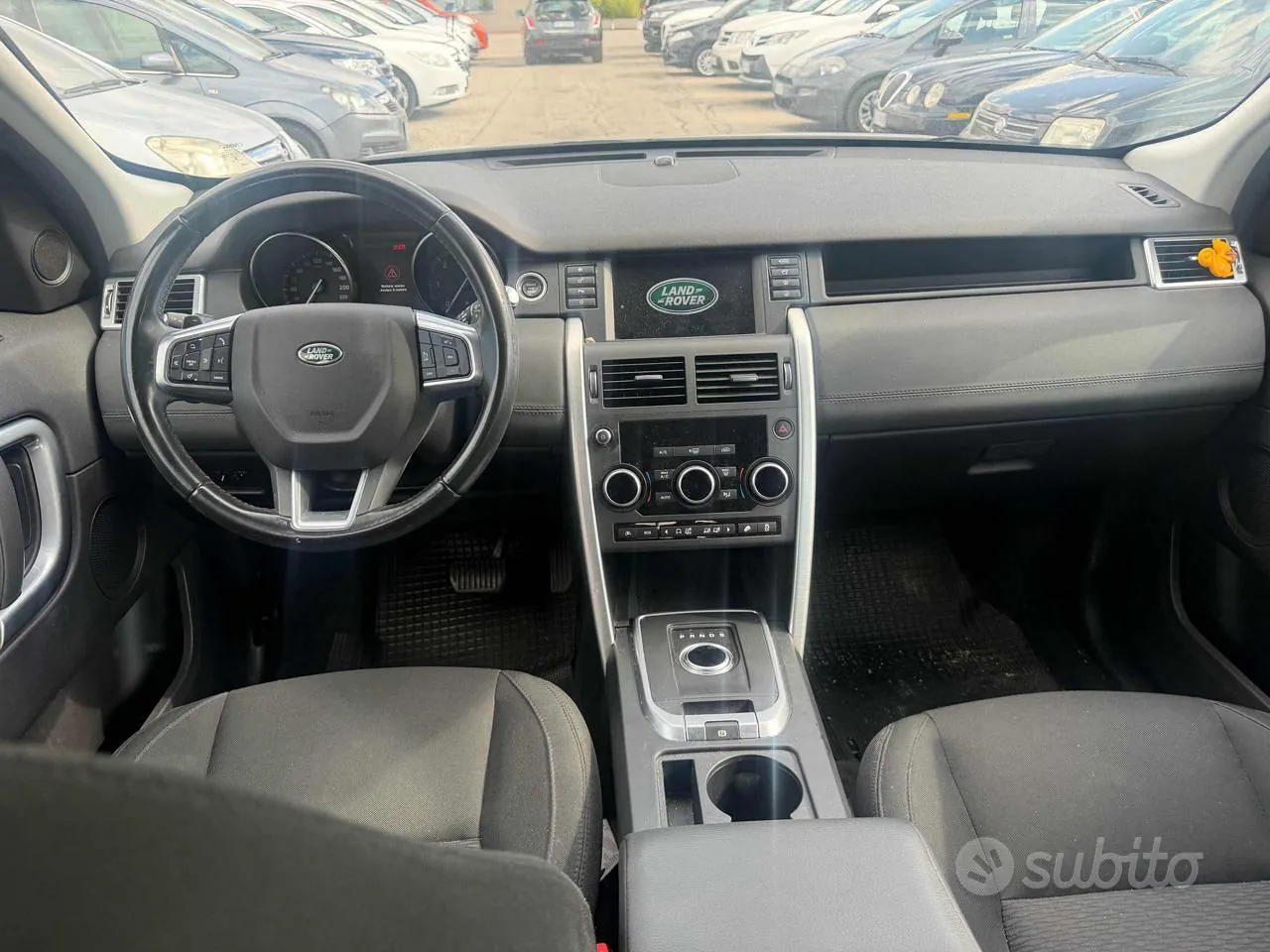 Land Rover Discovery Sport 2017 photo 5