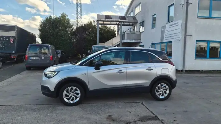 Opel Crossland X