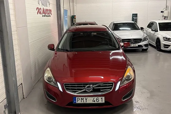 Volvo V60 2011 photo 4