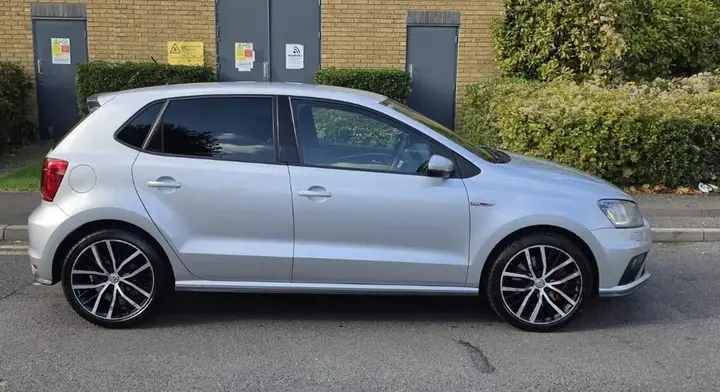 Volkswagen Polo 2016 photo 4