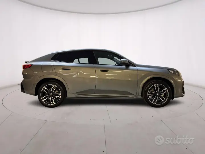 BMW X2 photo 4