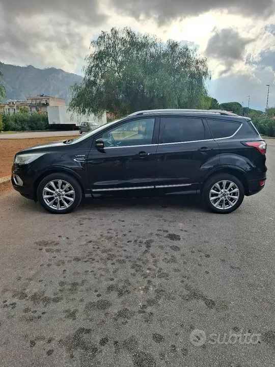 Ford Kuga 2018 photo 2