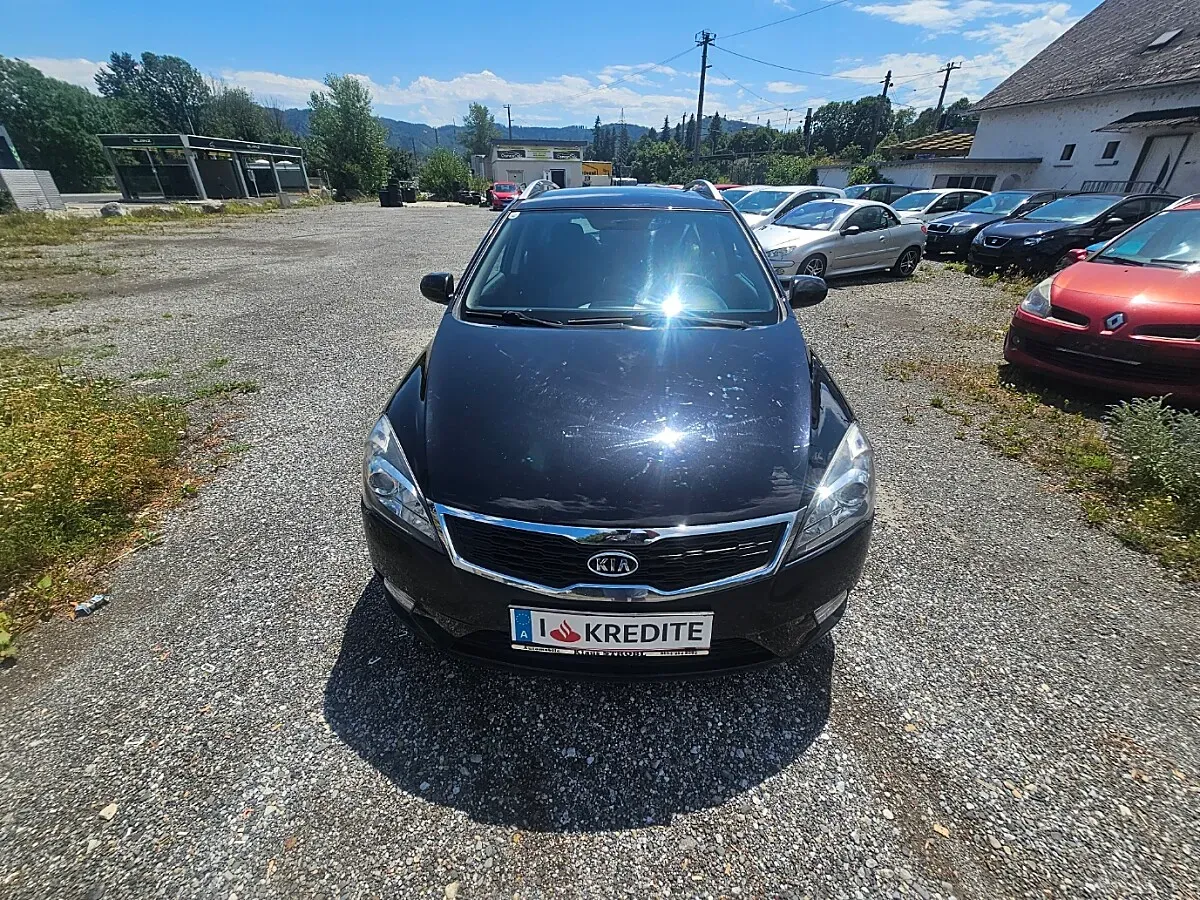 Kia Ceed 2012 photo 2