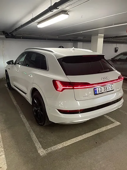 Audi E-Tron 2022 photo 4