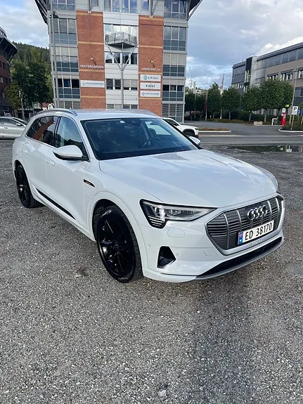 Audi E-Tron 2022 photo 5