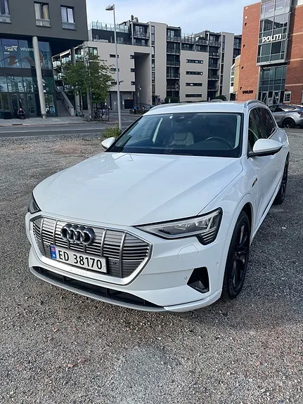 Audi E-Tron 2022 photo 3